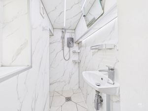 Photo 22- click for photo gallery